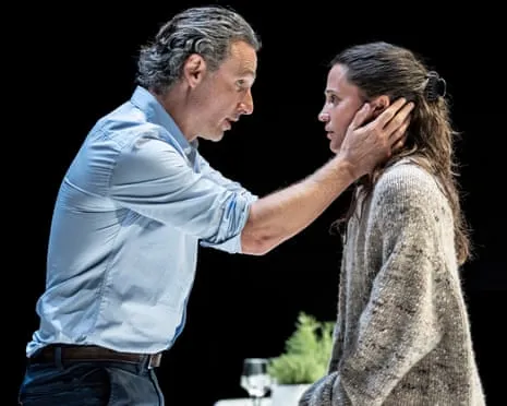 The Lady from the Sea Critique – Alicia Vikander Star in a Powerful Rewriting