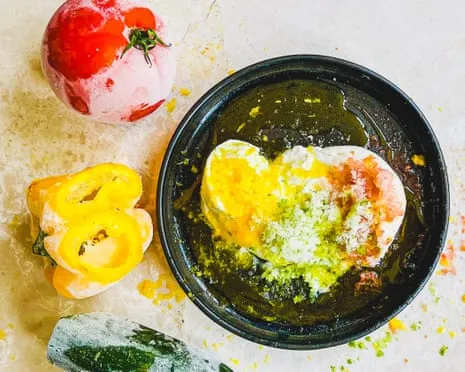 How to Convert Surplus Fruit and Veg into a Frozen Food Topping – Recipe